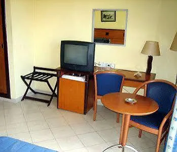 Hotel & Restaurant Farid Dakar